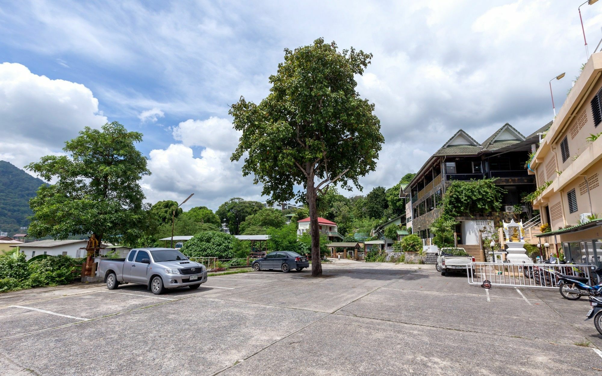 Patong 7Days Premium Hotel Phuket Exterior foto